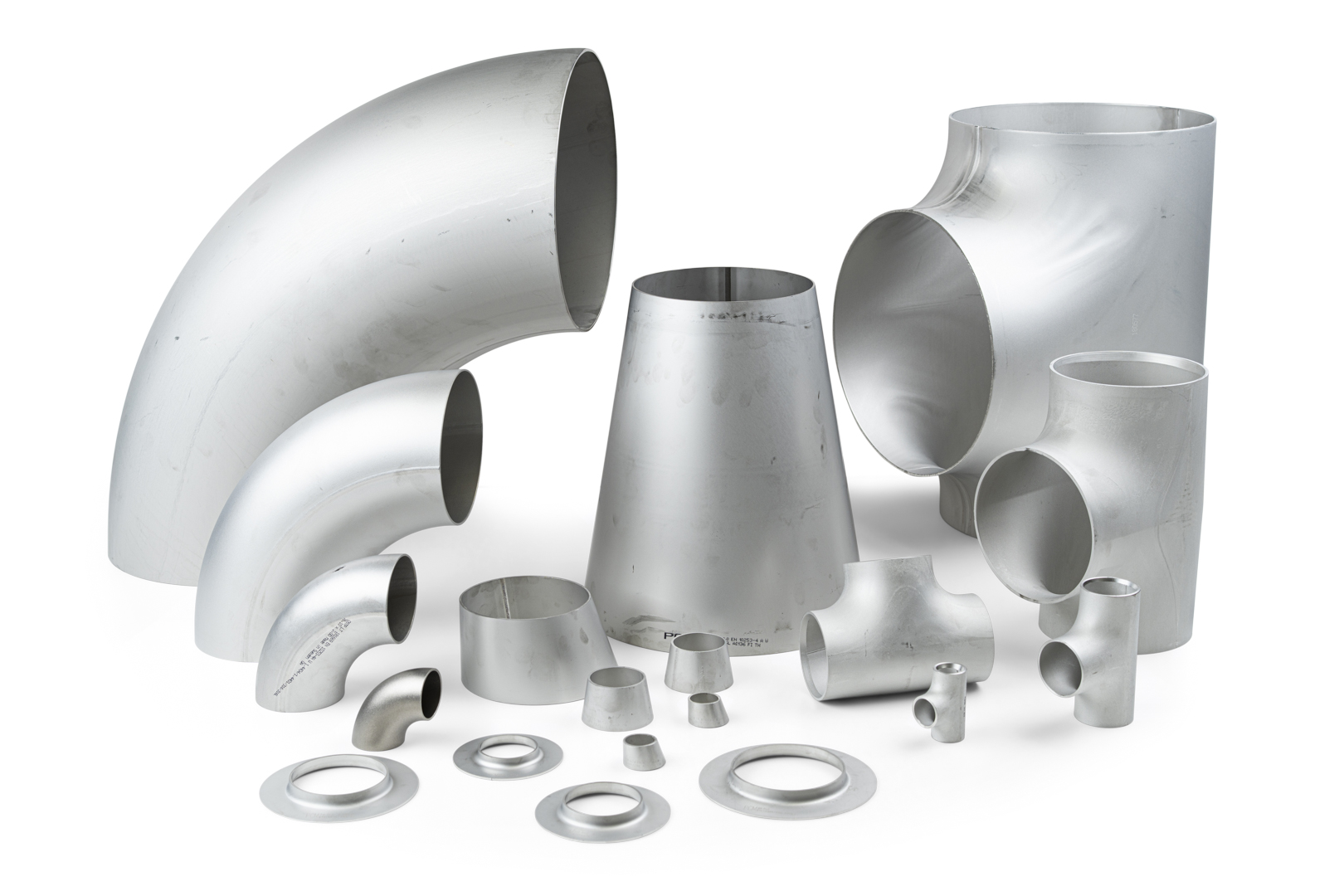 Round tubes and fittings in stainless steel now available at Alumeco
