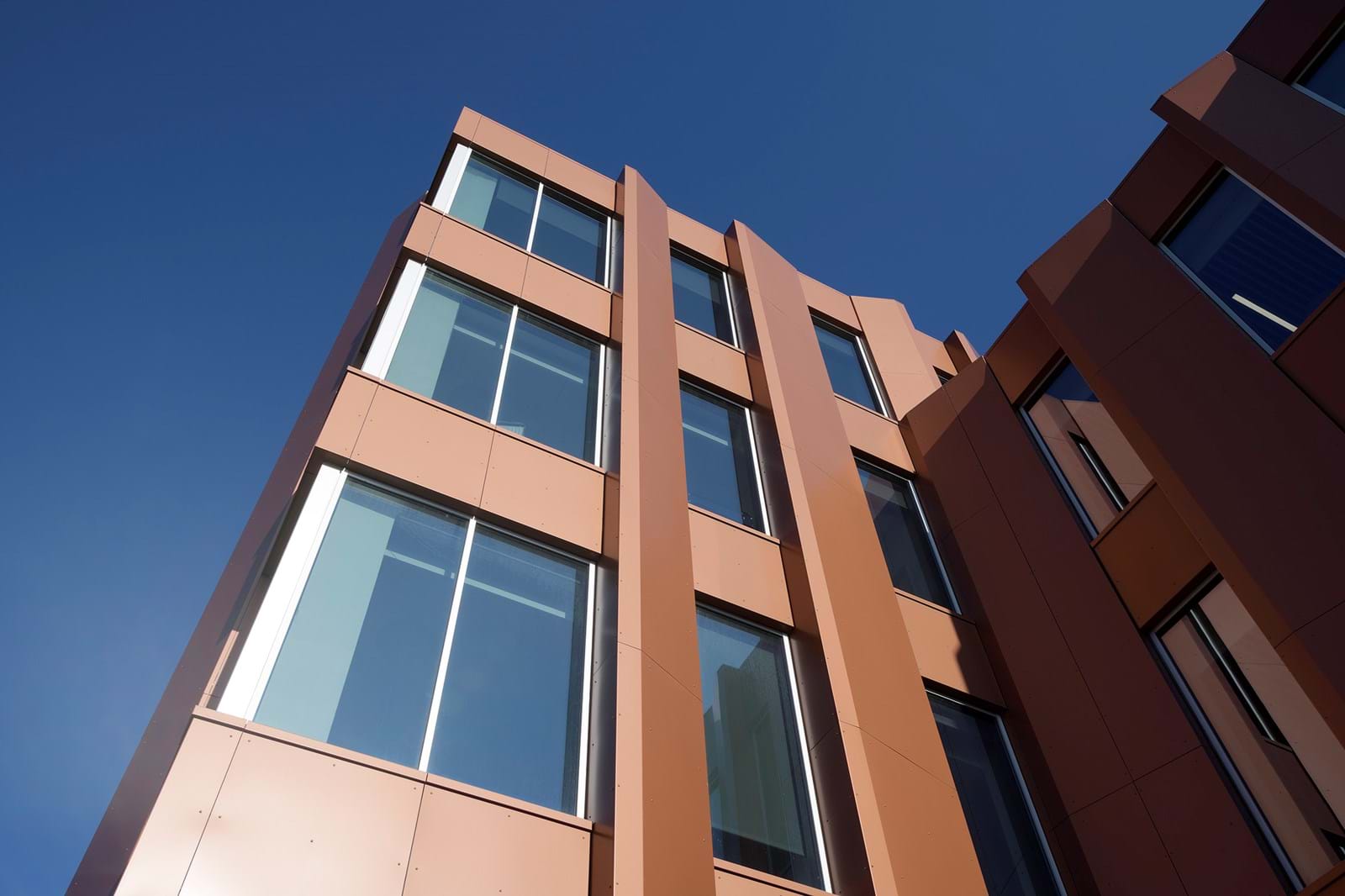 Painted aluminium facade